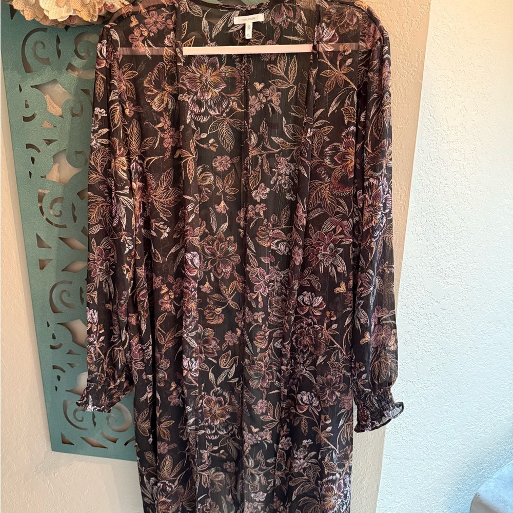 Maurices Black Floral Sheer Long Sleeve Kimono/Duster